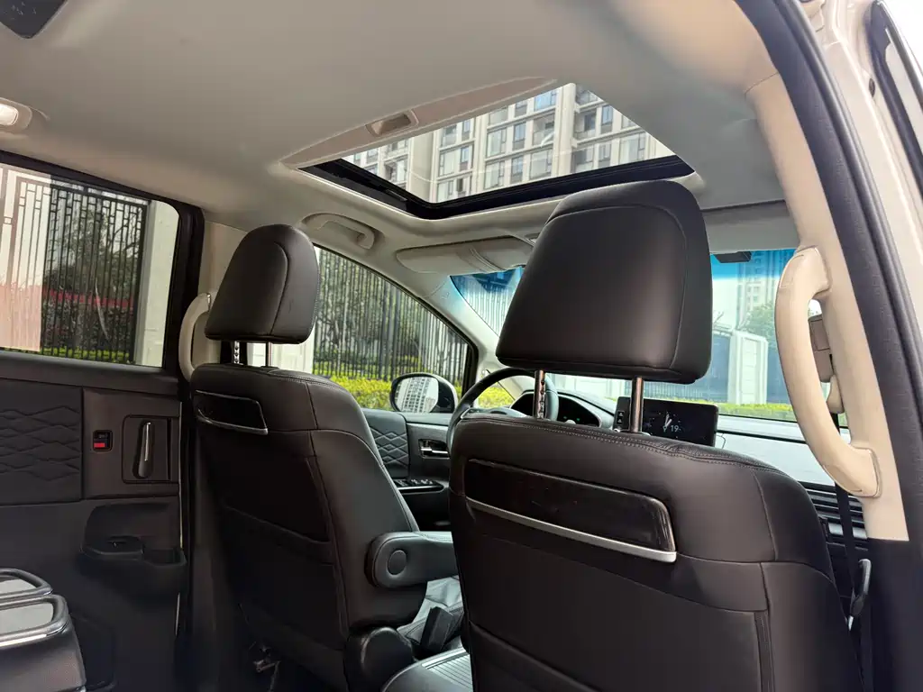 Elysion 2022 2.0L e:HEV Luxury Edition