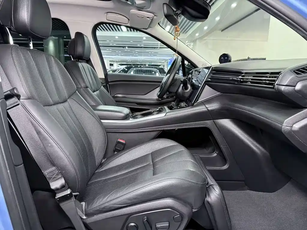 NIO ES8 2018 355KM Base Edition 7-Seater
