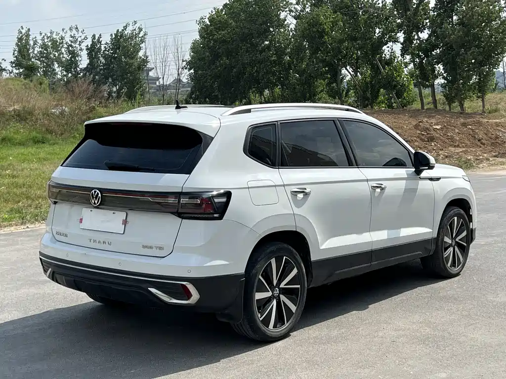 Volkswagen Tharu 2023 300TSI FWD Jiaoyue Edition