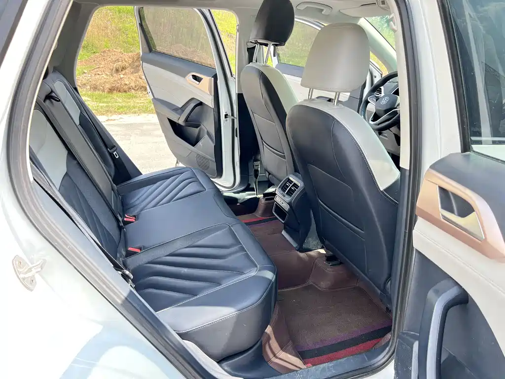 Volkswagen Tharu 2023 300TSI FWD Jiaoyue Edition