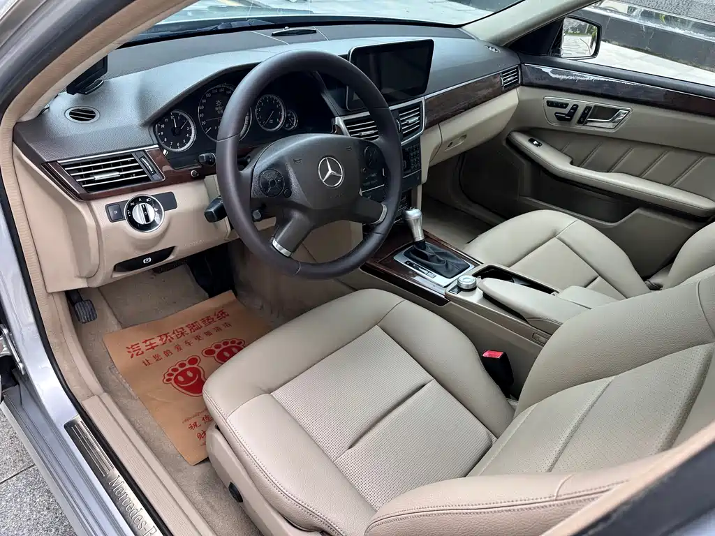 Mercedes-Benz E-Class 2010 E 260 L CGI Elegance