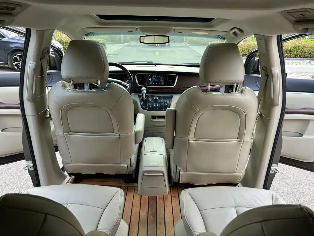 Buick GL8 2017 25S Luxury China V