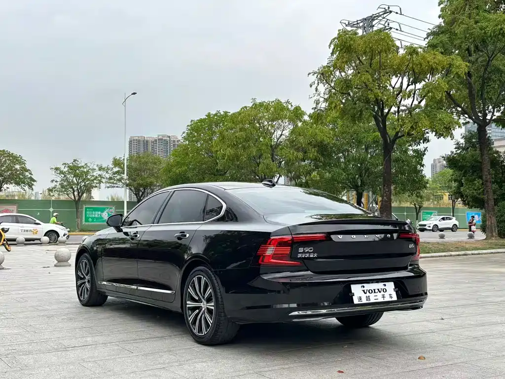 Volvo S90 2021 B5 Inscription