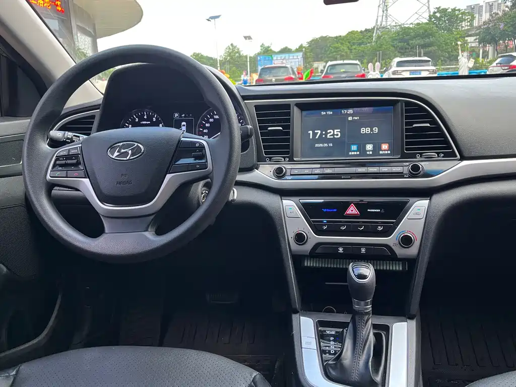 Hyundai Elantra 2016 1.6L Auto Elite