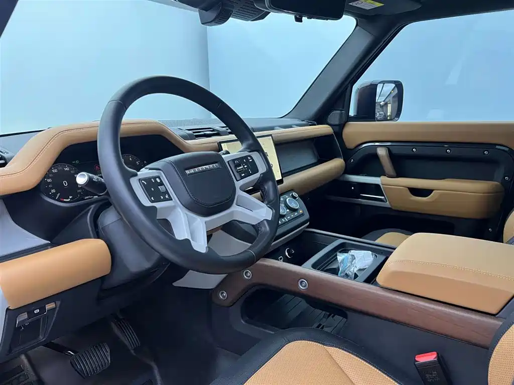 Land Rover Defender 2024 110 3.0T P400 X-DYNAMIC HSE