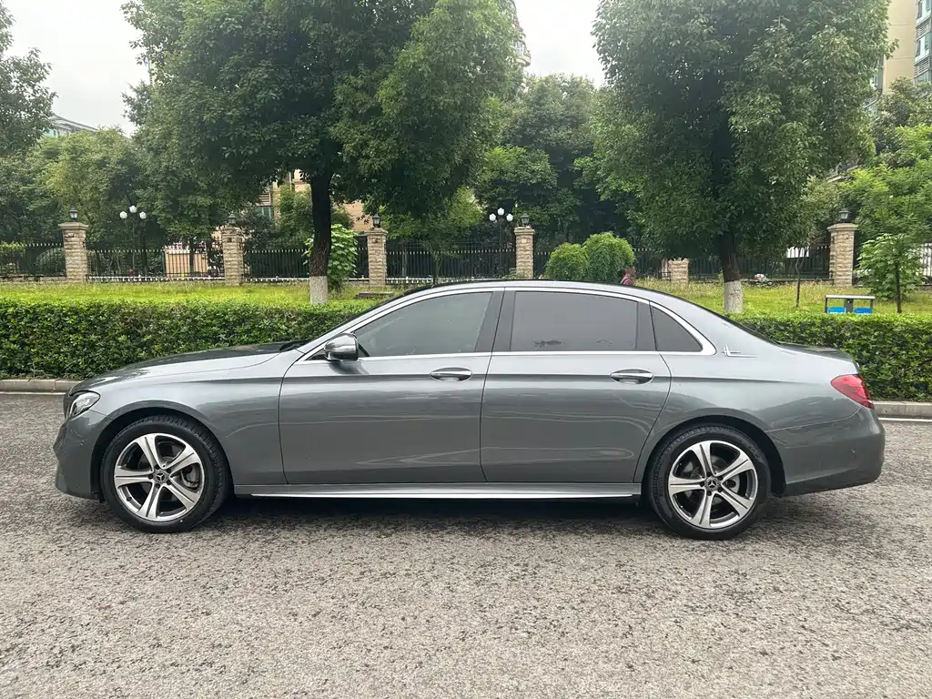 Mercedes-Benz E-Class 2016 E 200 L Sport