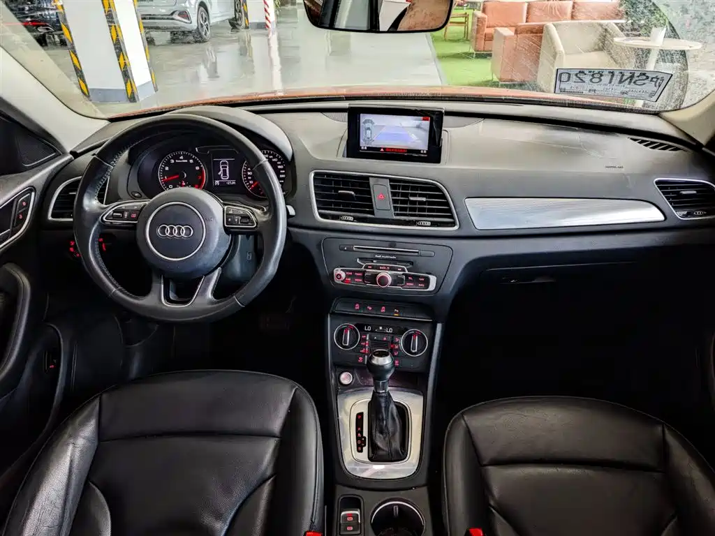 Audi Q3 2017 30 TFSI Fashion