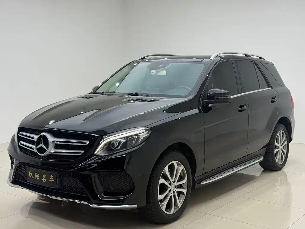 Mercedes-Benz GLE 320 4MATIC Luxury (2016)