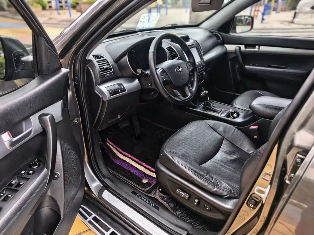 Sorento 2013 2.2T 7-Seater Diesel Luxury Edition