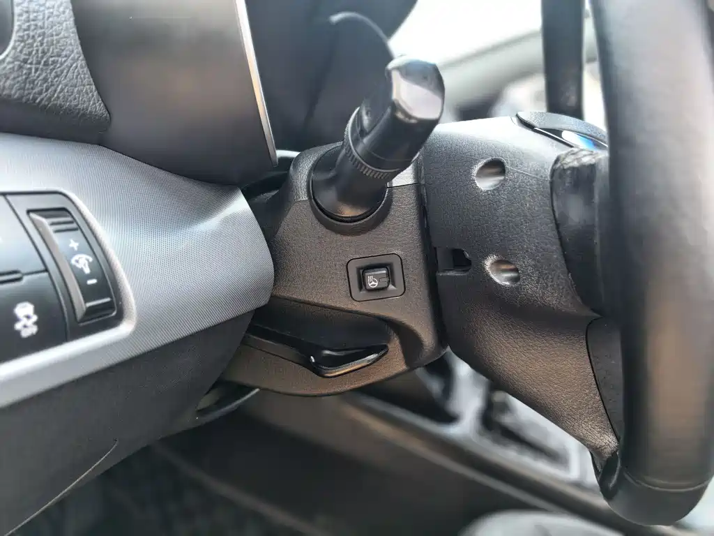 Sorento 2013 2.2T 7-Seater Diesel Luxury Edition