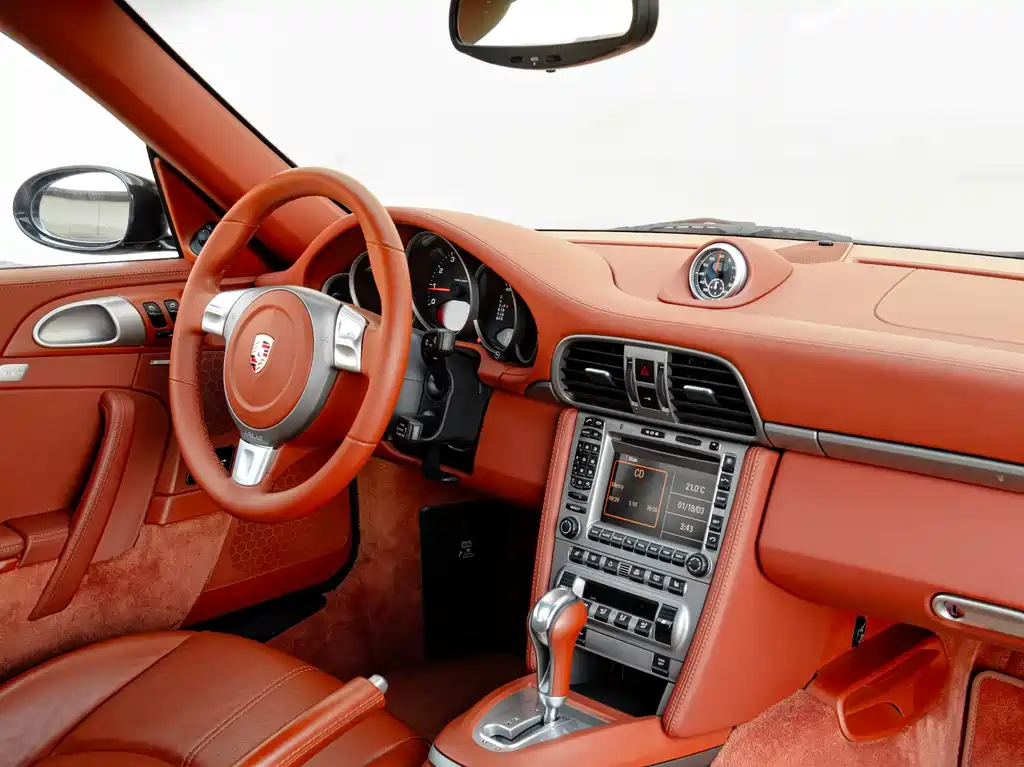 Porsche 911 Carrera 4 Cabriolet