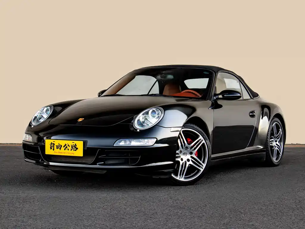 Porsche 911 Carrera 4 Cabriolet