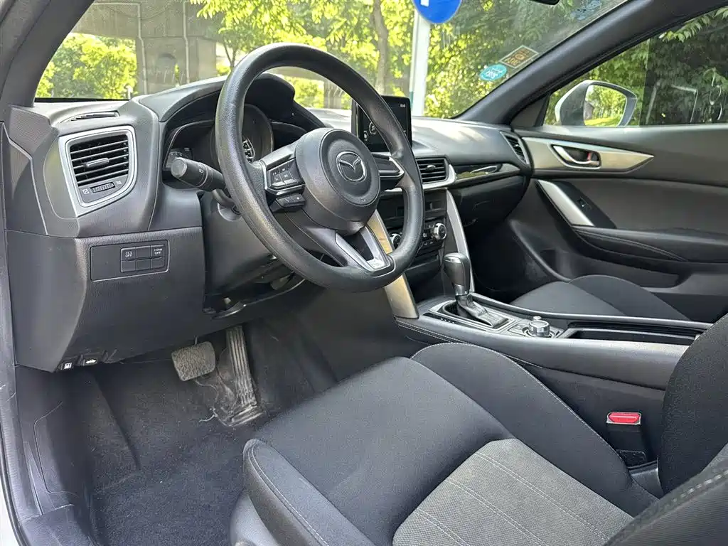 Mazda CX-4 2018 2.0L Automatic FWD SkyActiv Explore Edition China V
