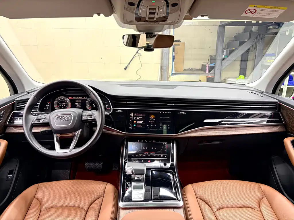 Audi Q7 2021 55 TFSI quattro S line