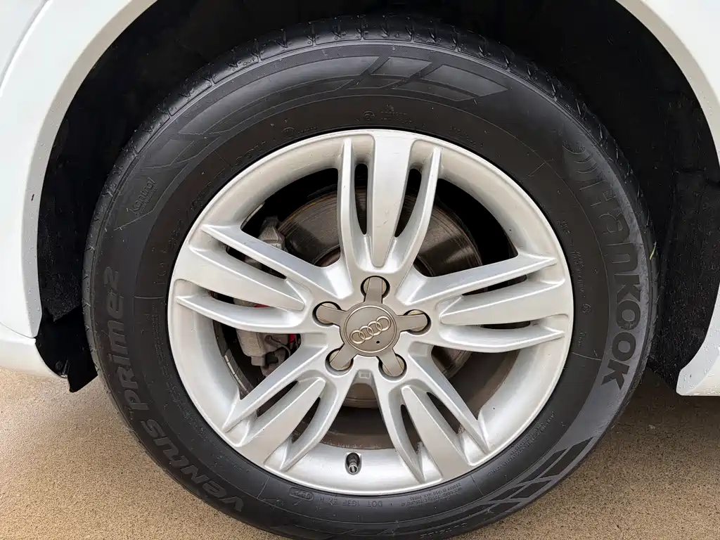 Audi Q3 2015 35 TFSI quattro Technik