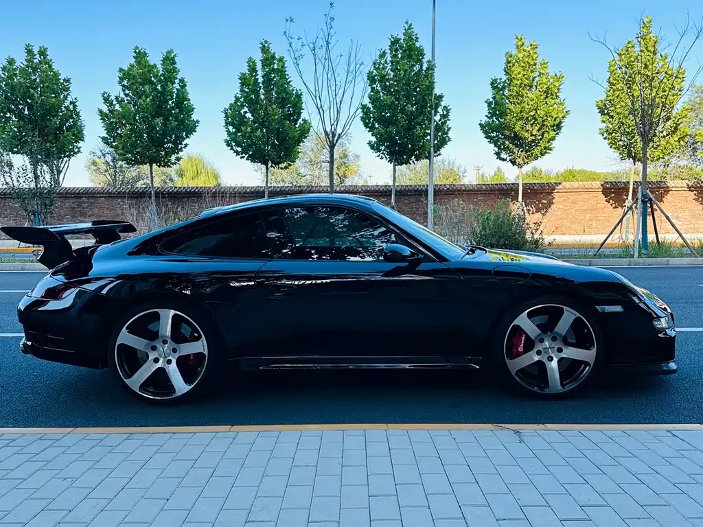 Porsche 911 Carrera S