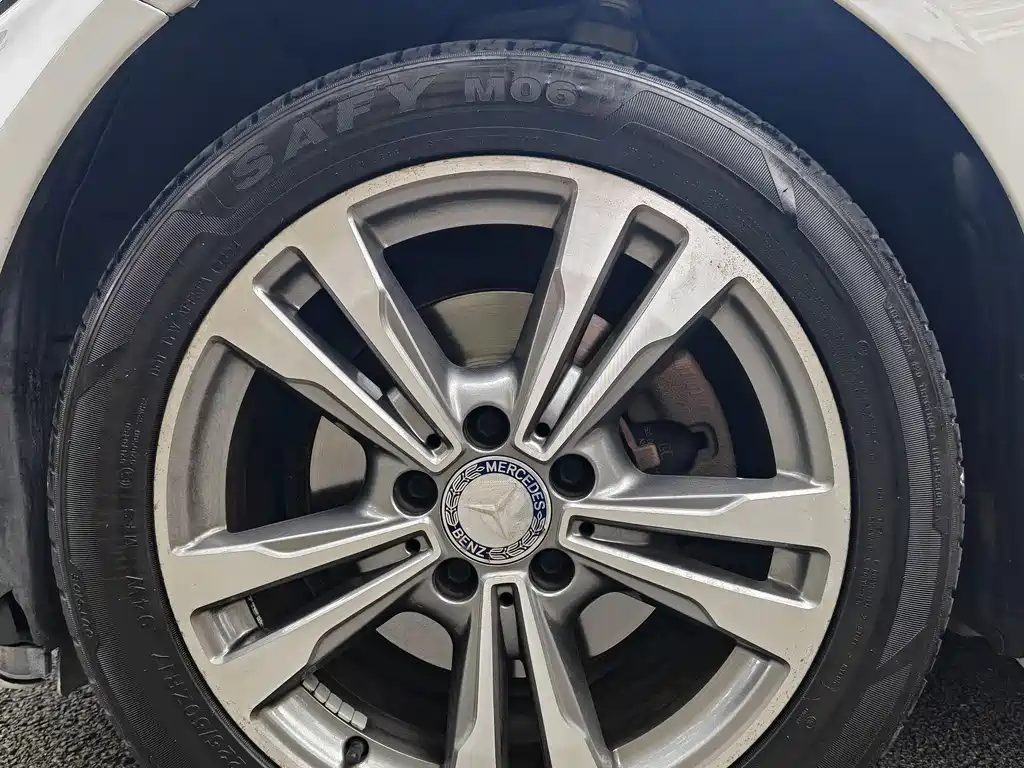 Mercedes-Benz C-Class 2016 C 200 L Sport