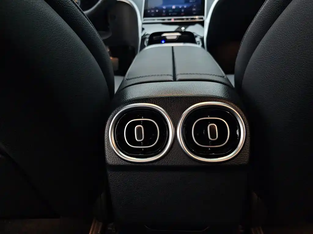 Mercedes-Benz C-Class 2023 C 200 L Sport