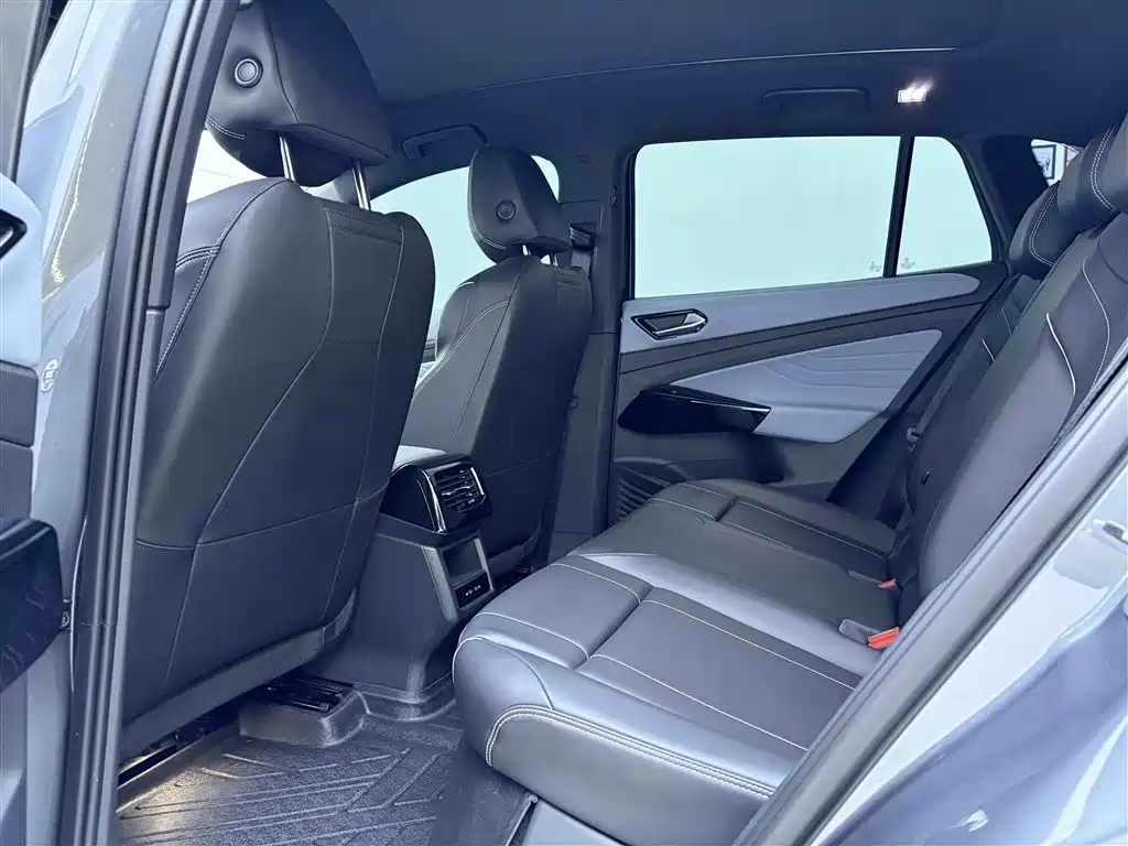 Volkswagen ID.4 X 2024 Pure Smart Enjoyment Edition