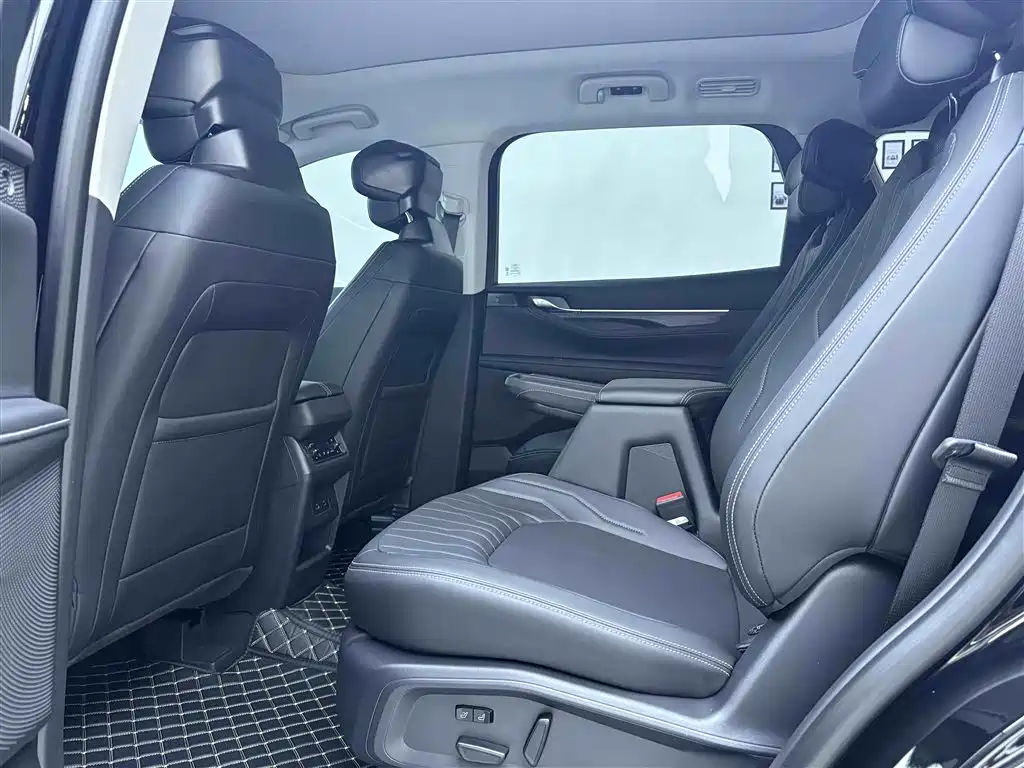 Ford Edge L 2026 2.0T EcoBoost Hybrid FWD 7-Seater Luxury