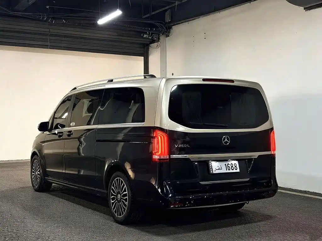 Mercedes-Benz V-Class 2017 V 260 L Exclusive Long Wheelbase