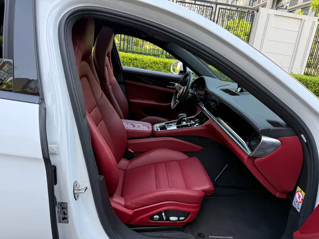 2017 Porsche Panamera Executive Long Wheelbase 3.0T