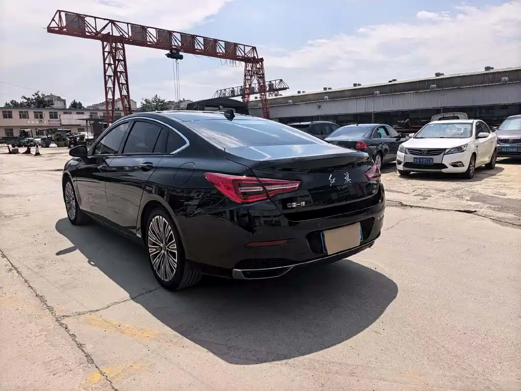 Hongqi H5 2022 Classic Edition 1.5T DCT Qiyun Edition