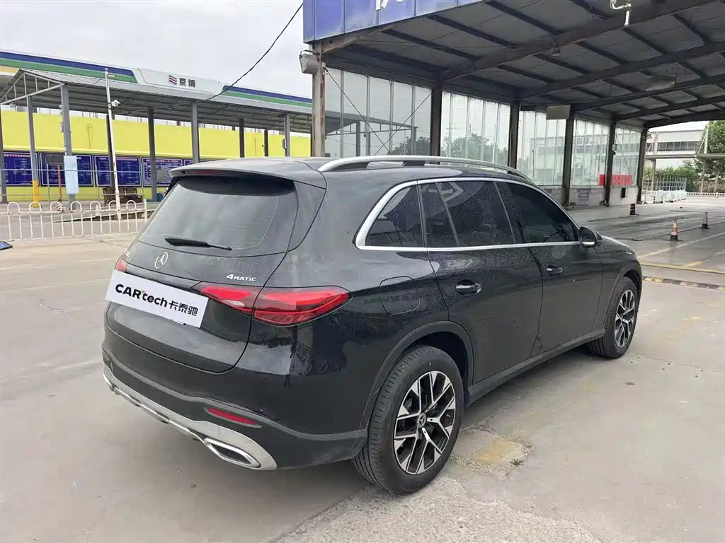 Mercedes-Benz GLC 2026 GLC 260 L 4MATIC Classic Edition
