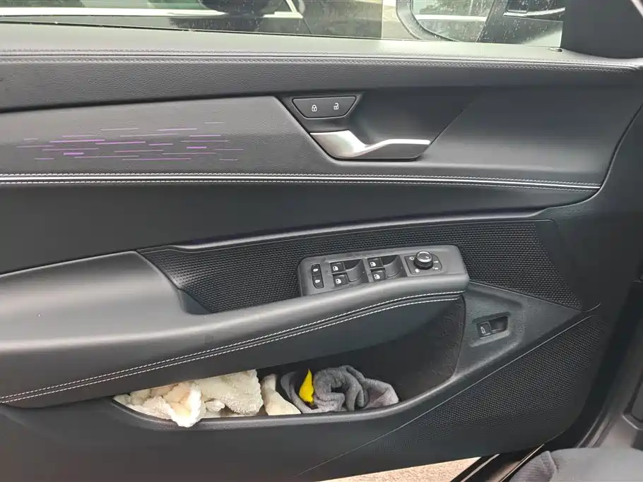 Volkswagen Passat Pro 2025 380TSI Longzun Edition