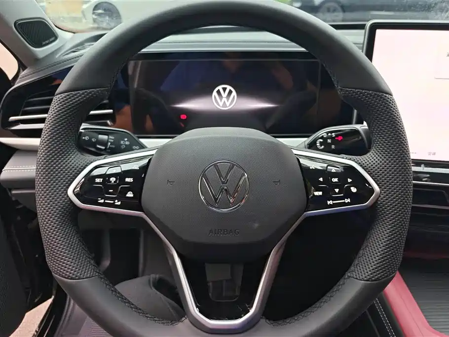 Volkswagen Passat Pro 2025 380TSI Longzun Edition