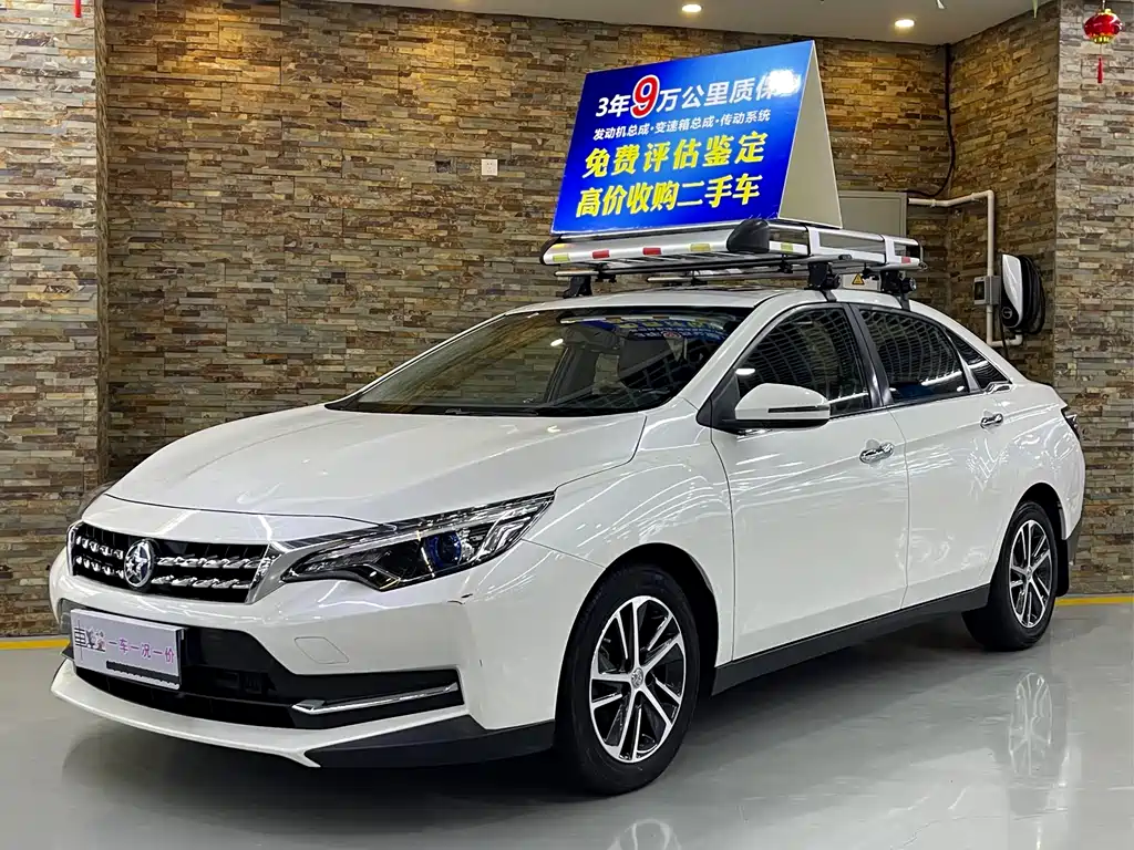 Venucia D60 2019 model 100,000 Glory 1.6L XL Manual Chenkuo Edition China V