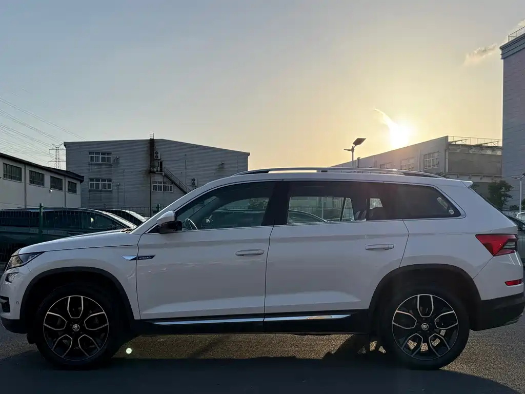 Skoda Kodiaq 2018 TSI380 7-Seater AWD Flagship Edition