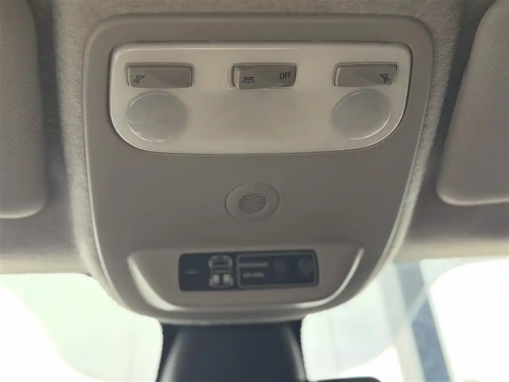smart forfour 2018 0.9T 66kW Pioneer Edition