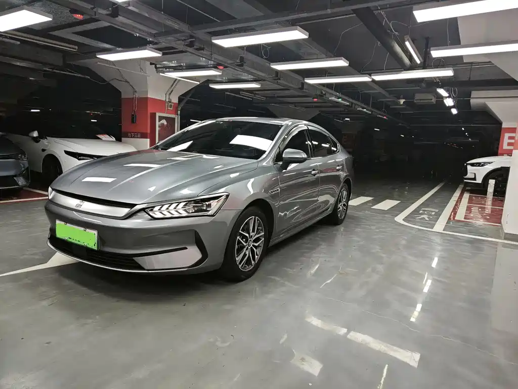 BYD Qin PLUS 2021 EV 500KM Luxury Edition