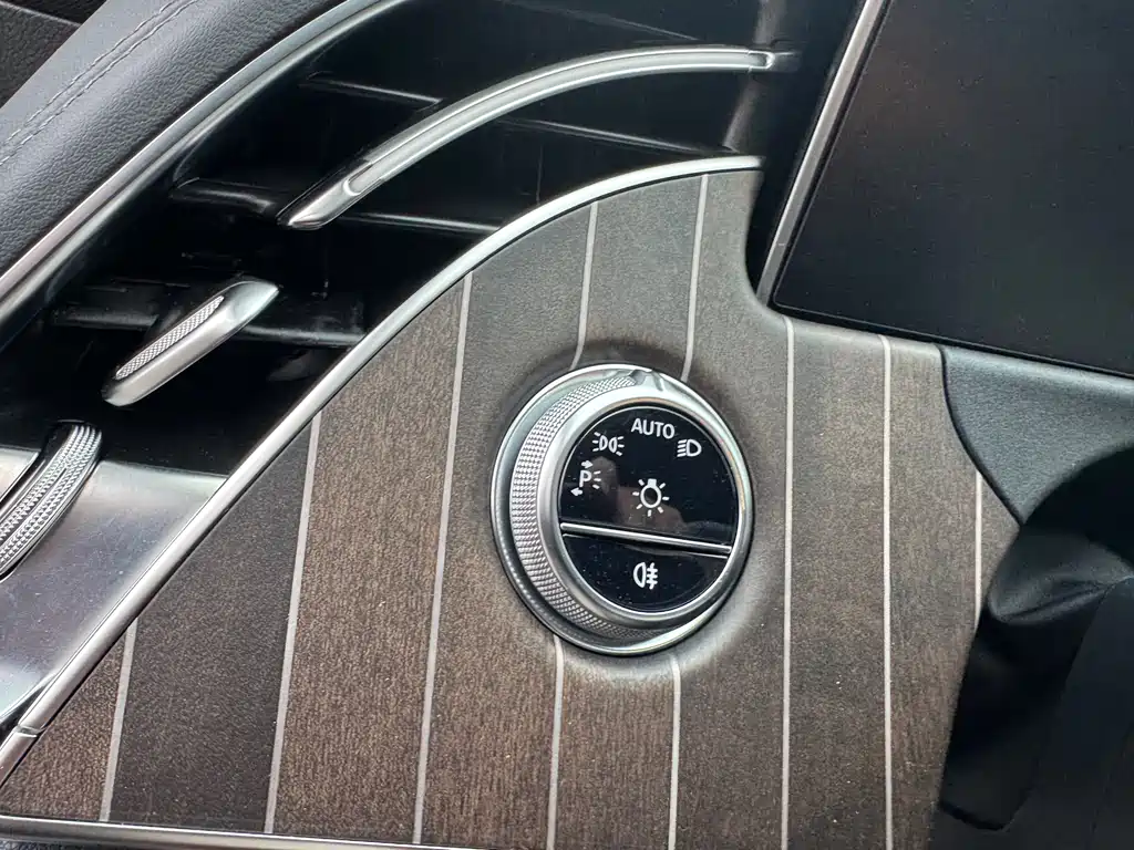 Mercedes-Benz E-Class 2024 E 300 L Fashion Edition