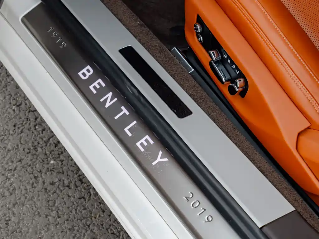 Bentley Continental GT 2018 6.0T W12