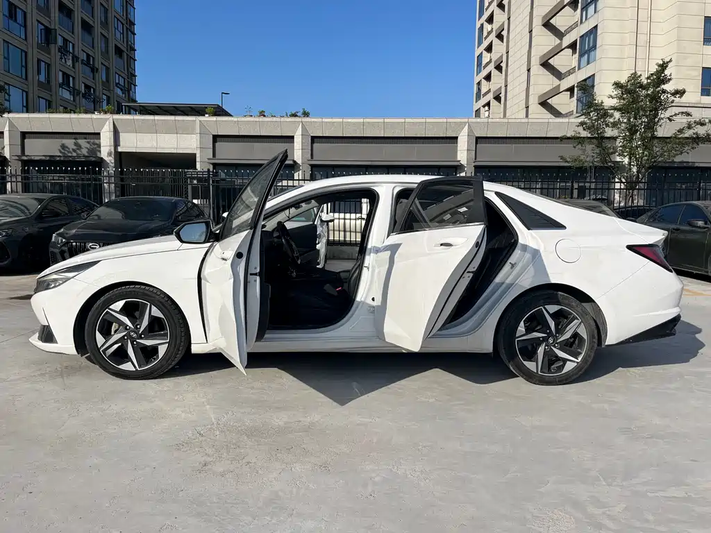 Elantra 2021 1.5L CVT GLX Elite Edition