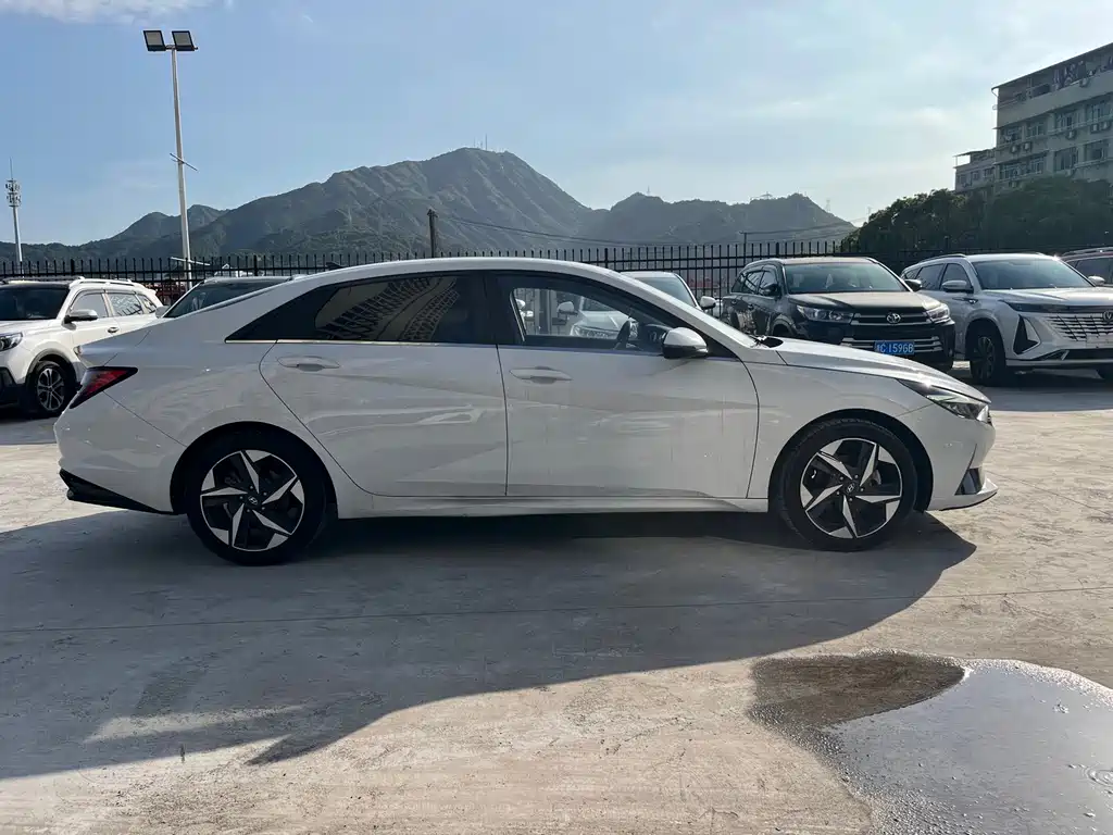 Elantra 2021 1.5L CVT GLX Elite Edition