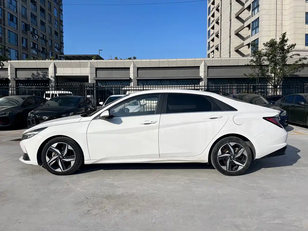Elantra 2021 1.5L CVT GLX Elite Edition