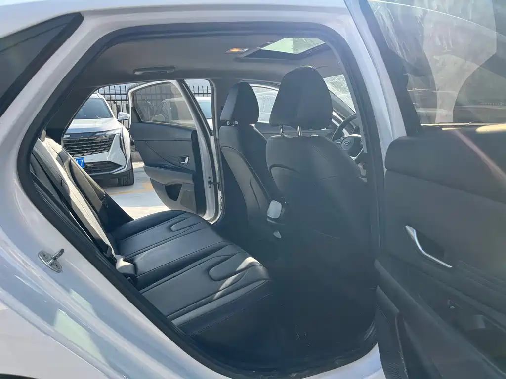 Elantra 2021 1.5L CVT GLX Elite Edition