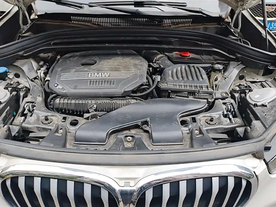 BMW X1 2022 sDrive25Li Leading Edition