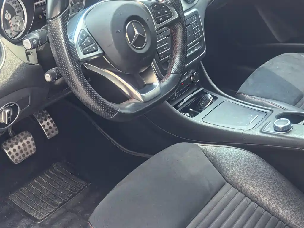 Mercedes-Benz CLA 2015 CLA 220 4MATIC