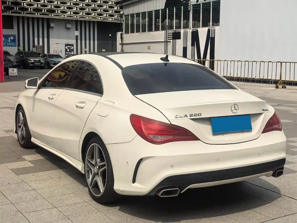 Mercedes-Benz CLA 2015 CLA 220 4MATIC