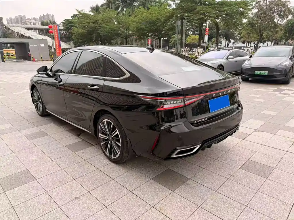 Chery Arrizo 8 2023 1.6T DCT Shang