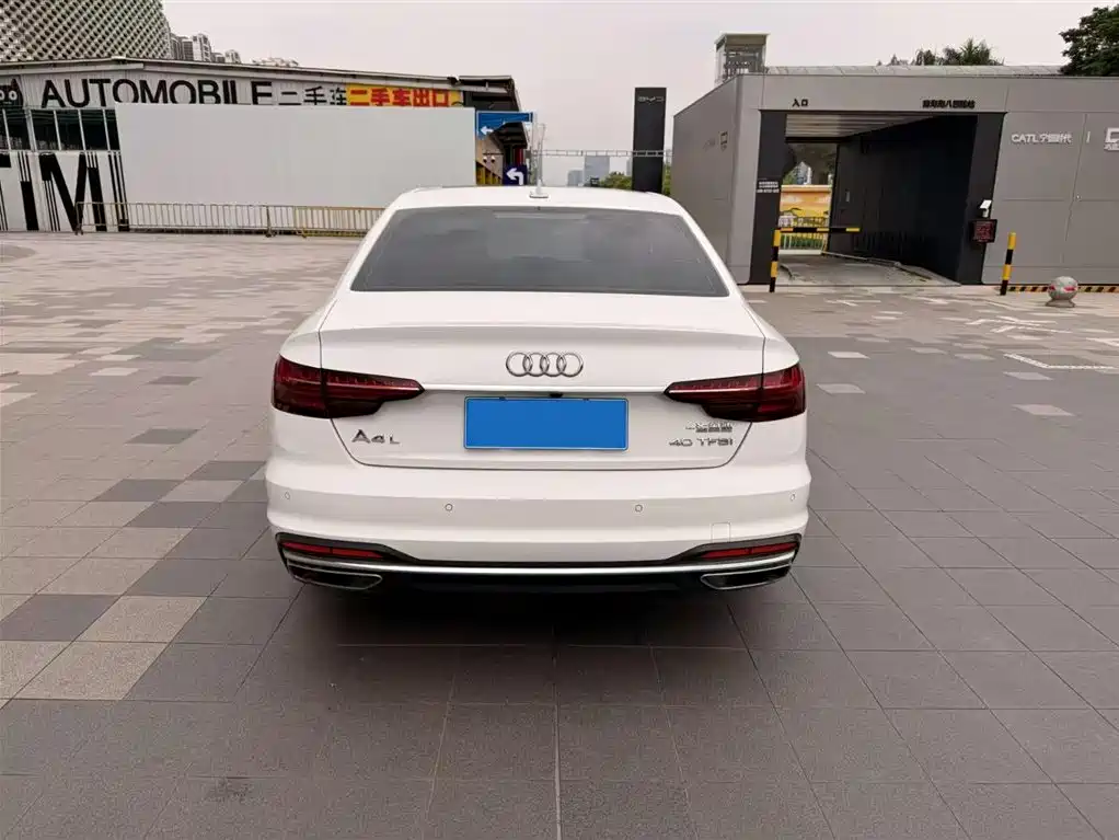 Audi A4L 2020 40 TFSI Fashion Elegant