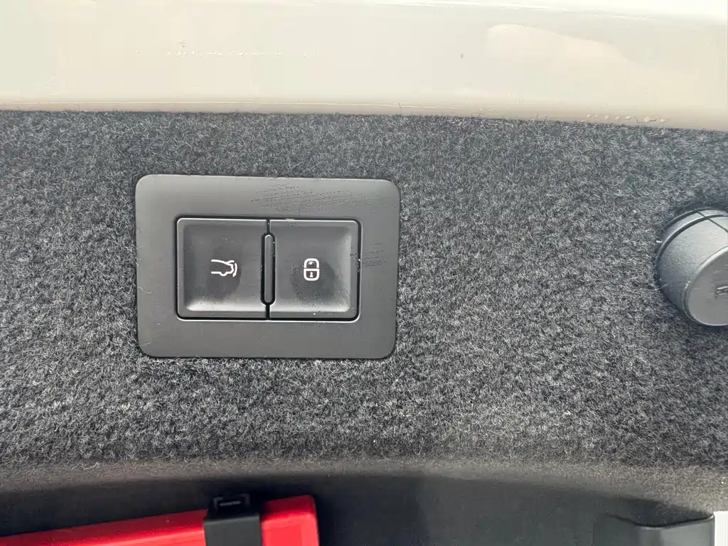 Han 2022 DM-i 121KM Premium Edition