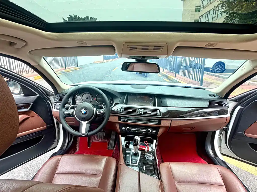 BMW 5 Series 2014 525Li Leading Edition