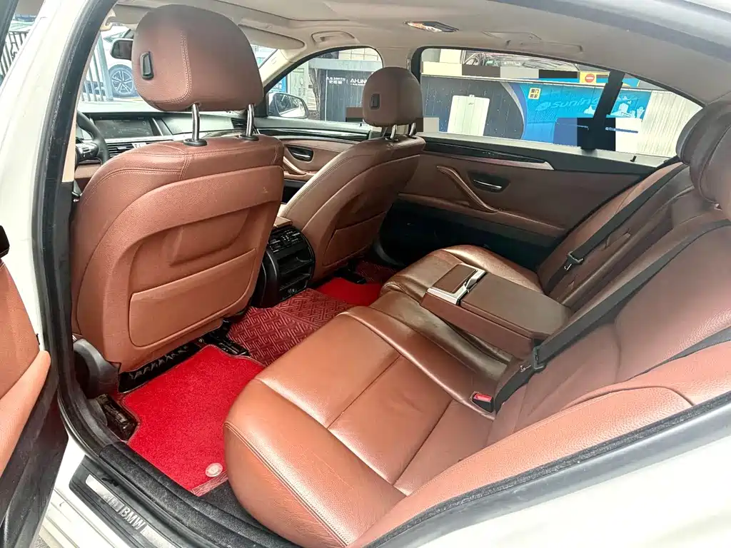 BMW 5 Series 2014 525Li Leading Edition