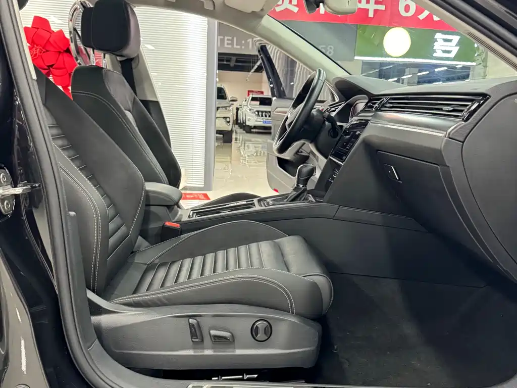 Volkswagen Magotan 2021 330TSI DSG 30th Anniversary Edition