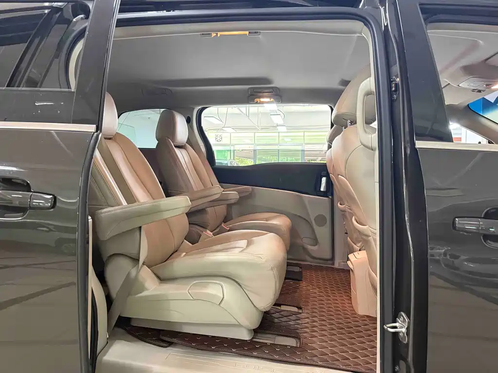 Buick GL8 2021 Land Business Class 652T Comfort Edition